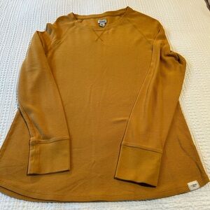 L.L. Bean thermal long sleeve shirt. Mustard color. Size L. EUC.